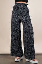 Load image into Gallery viewer, Gray Leopard Print Wide Leg Pants