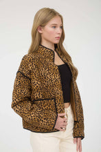 Load image into Gallery viewer, Quilted Leopard Puffer Jacket