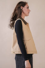 Load image into Gallery viewer, Washed Barn Vest