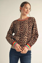 Load image into Gallery viewer, Animal Love Brown Crew