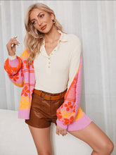 Load image into Gallery viewer, Fall into me Vegan Leather Shorts