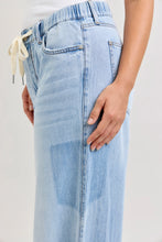 Load image into Gallery viewer, Judy Blue Featherweight Drawstring
