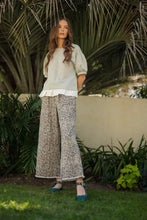 Load image into Gallery viewer, Leopard Drawstring Pants
