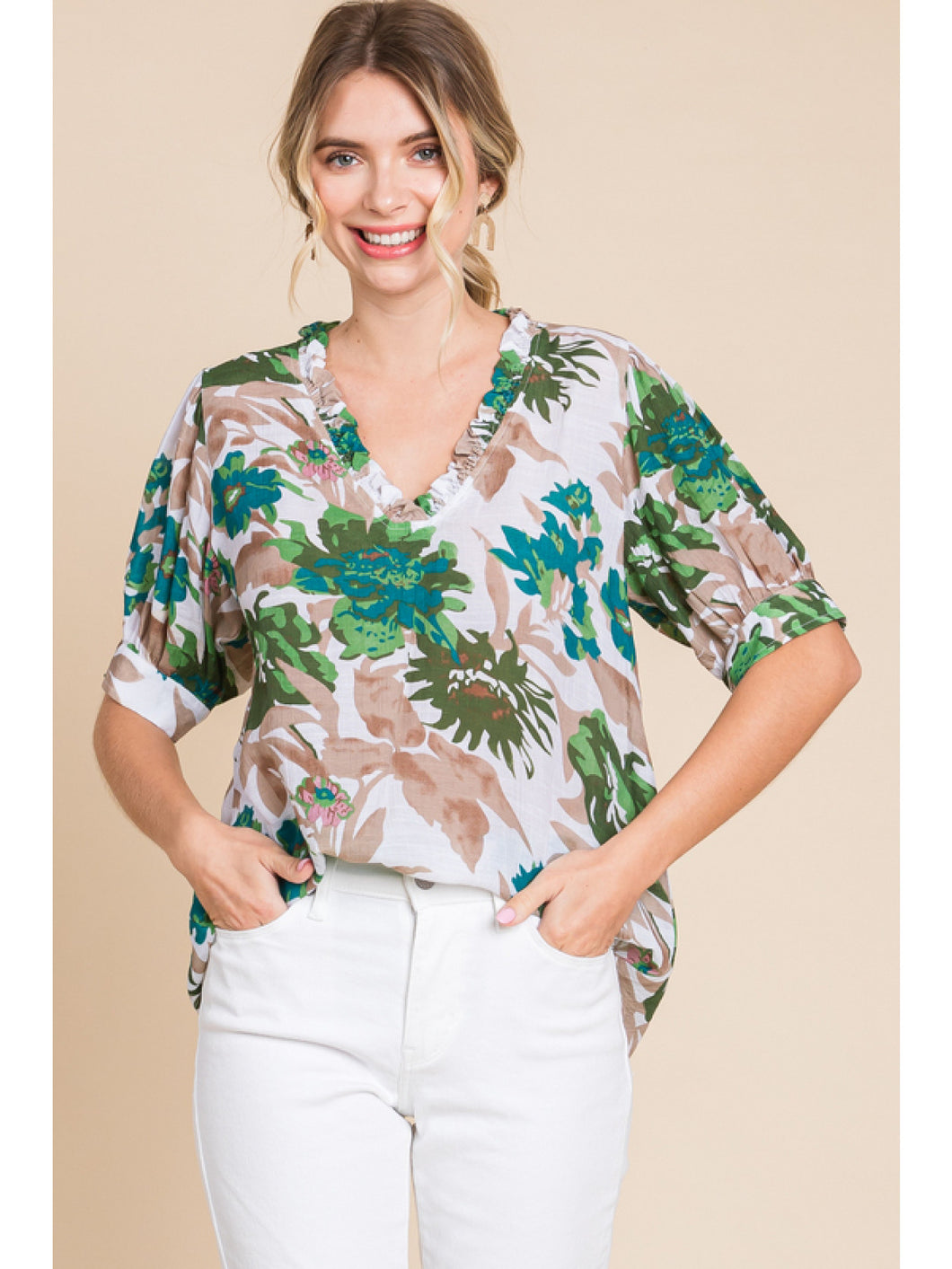 Coming Up Flowers V-Neck (Green)